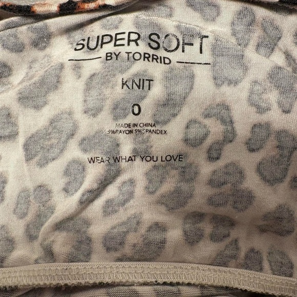 Torrid Leopard Print Midi Dress - Picture 8 of 10